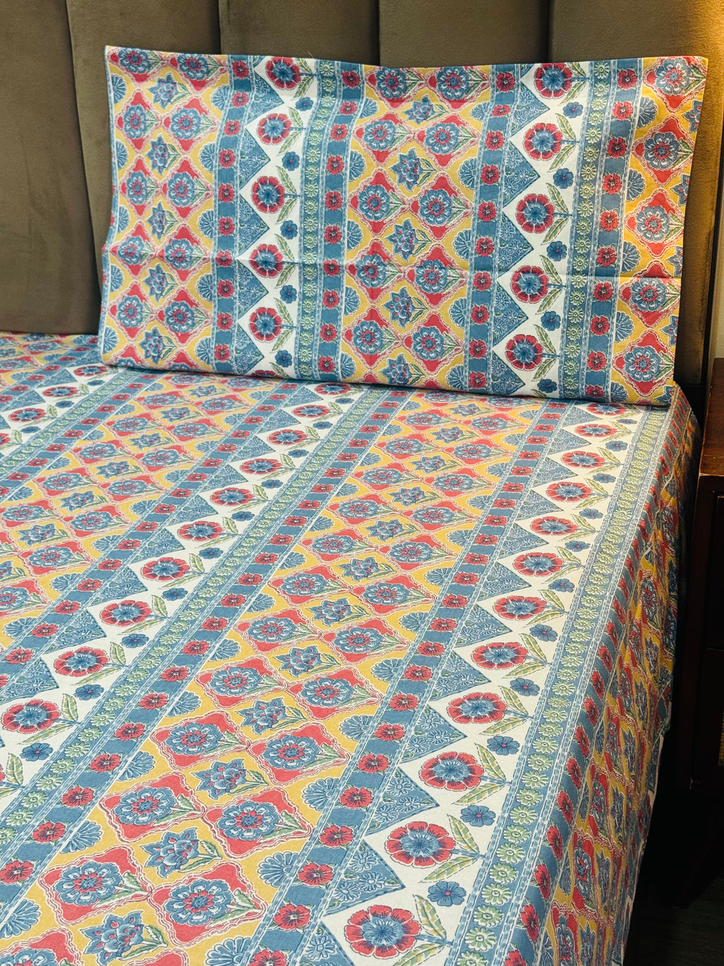 Festive Bedsheet 11