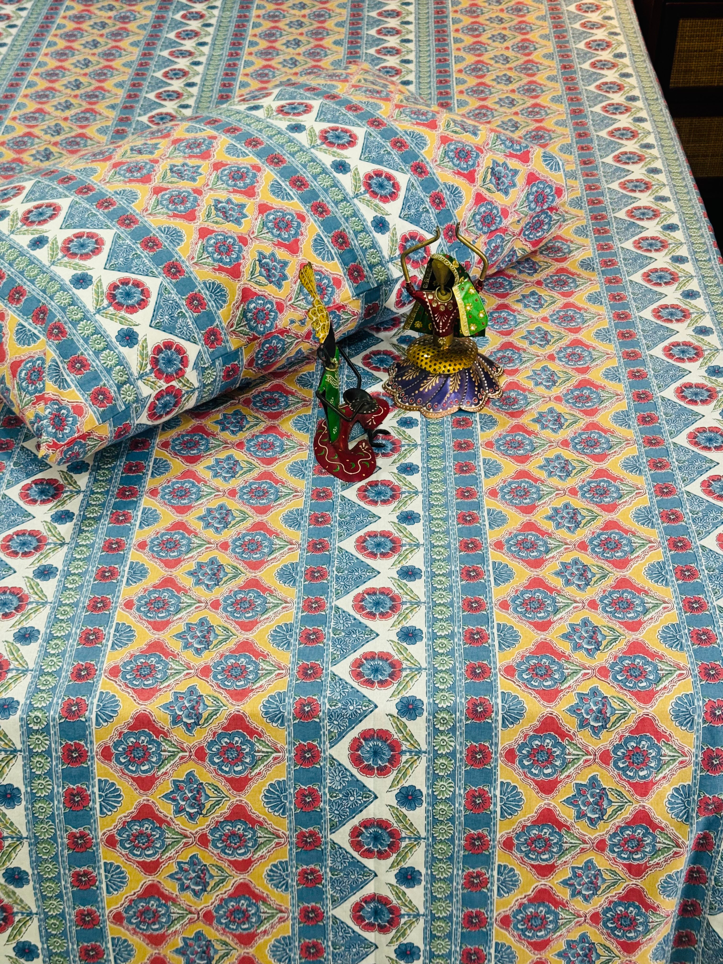 Festive Bedsheet 11